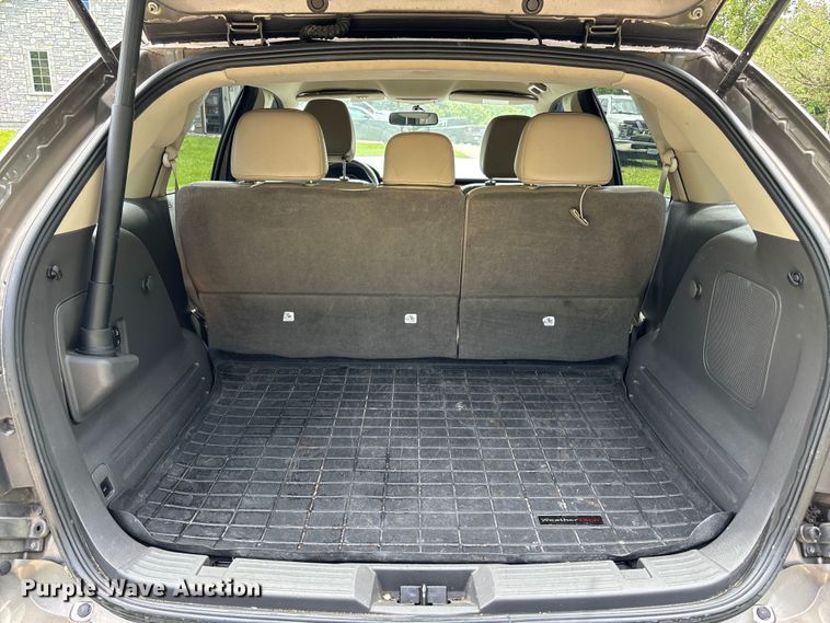 image for item FC4695 2013 Ford Edge SUV