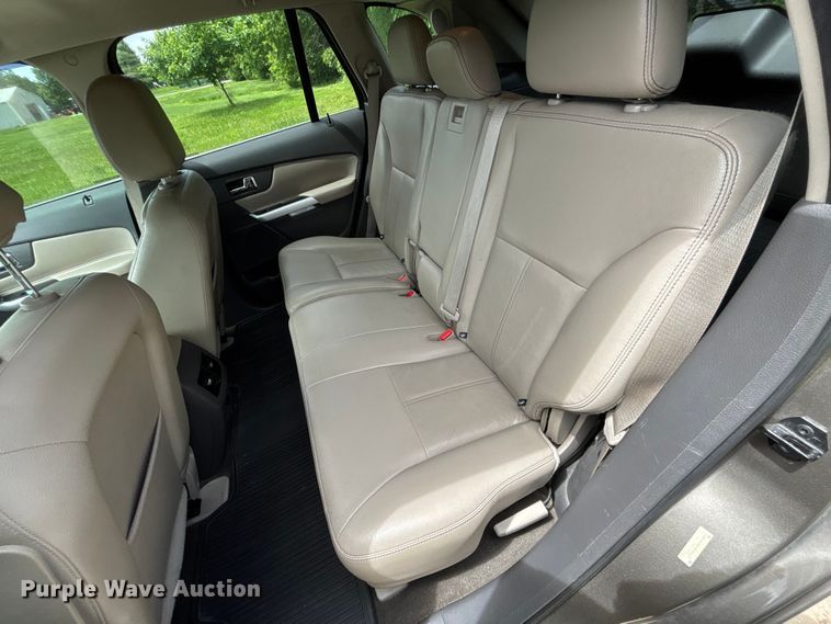 image for item FC4695 2013 Ford Edge SUV