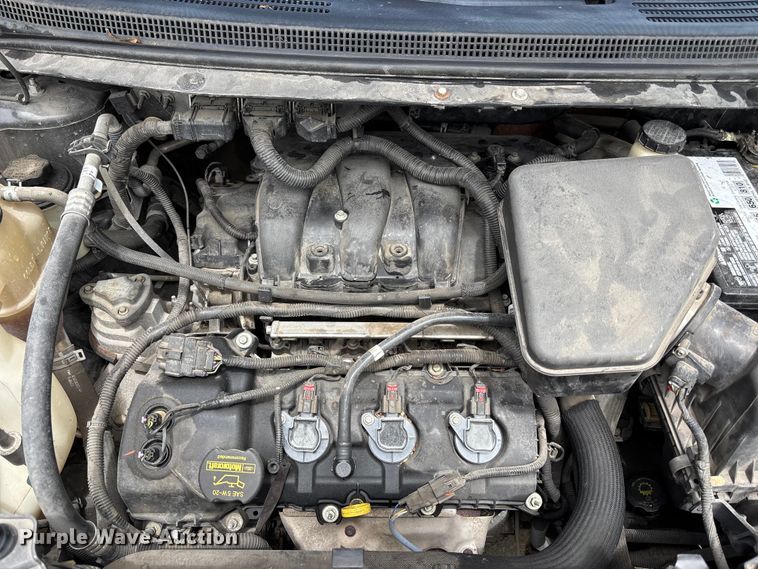image for item FC4695 2013 Ford Edge SUV
