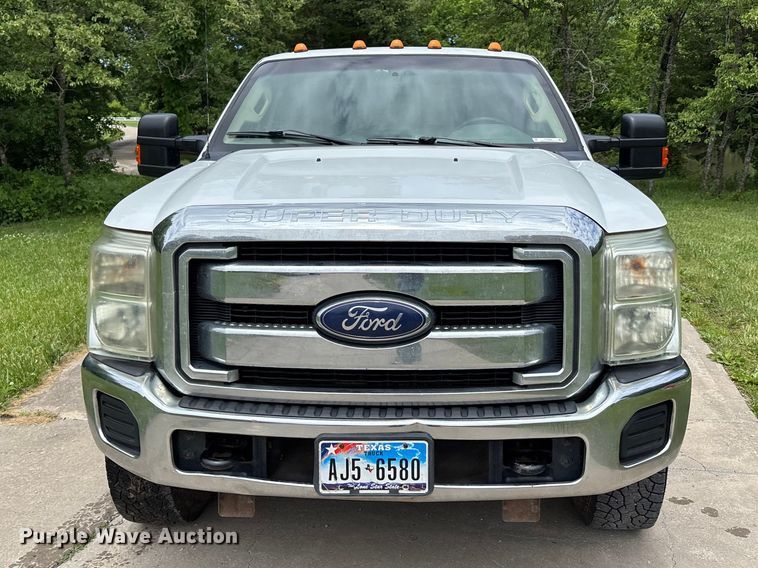 image for item FC4696 2013 Ford F250 Super Duty Ext. Cab pickup truck