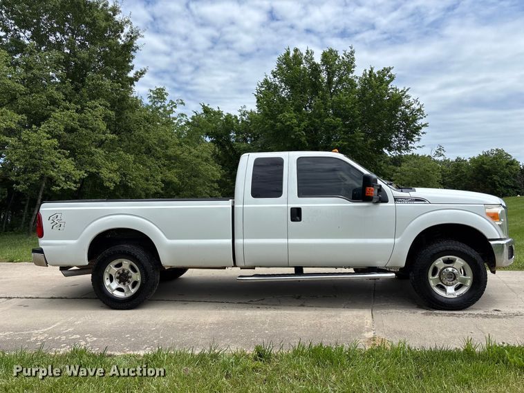 image for item FC4696 2013 Ford F250 Super Duty Ext. Cab pickup truck