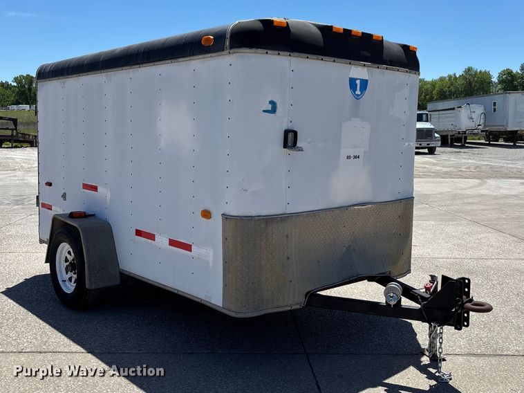 image for item FC5750 2001 Interstate enclosed cargo trailer