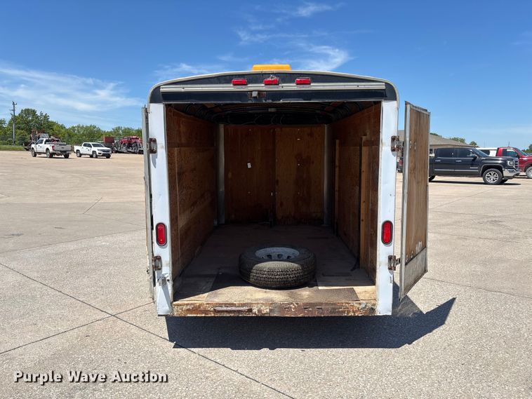 image for item FC5750 2001 Interstate enclosed cargo trailer