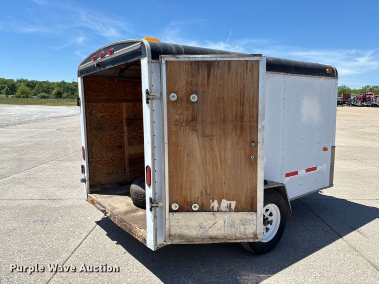 image for item FC5750 2001 Interstate enclosed cargo trailer