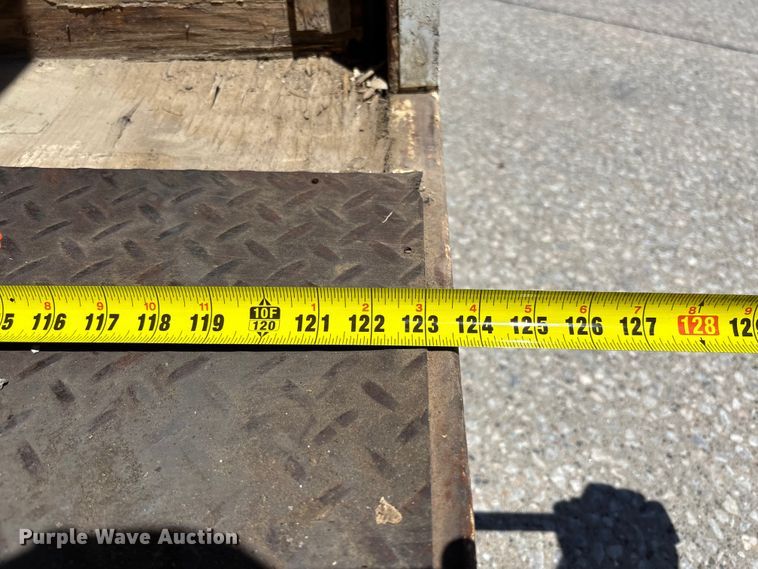 image for item FC5750 2001 Interstate enclosed cargo trailer