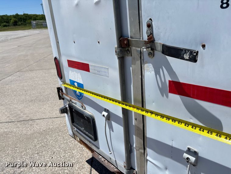 image for item FC5750 2001 Interstate enclosed cargo trailer