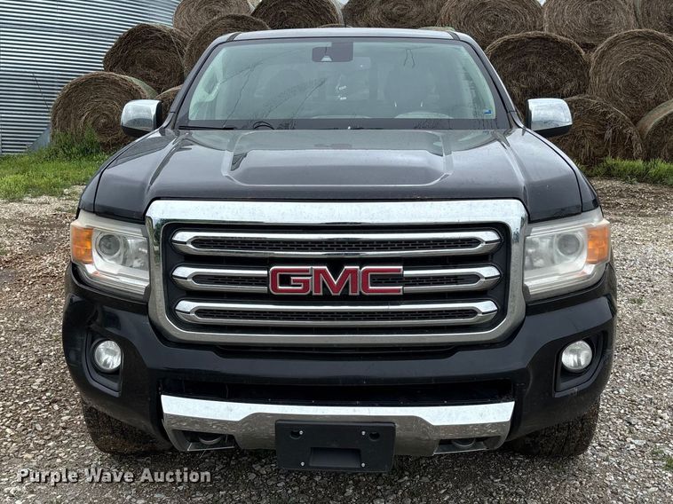 image for item FC5779 2018 GMC Canyon Crew Cab pickup truck