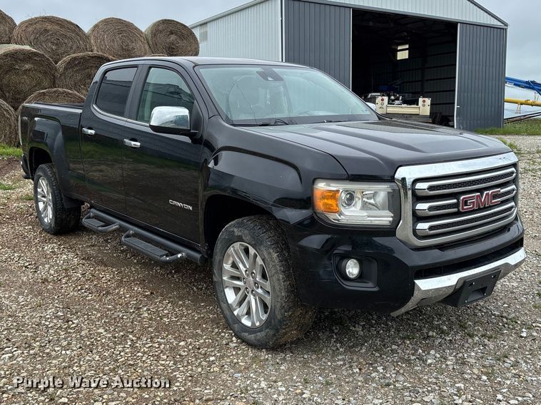 image for item FC5779 2018 GMC Canyon Crew Cab pickup truck