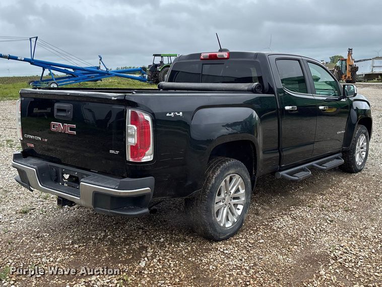 image for item FC5779 2018 GMC Canyon Crew Cab pickup truck
