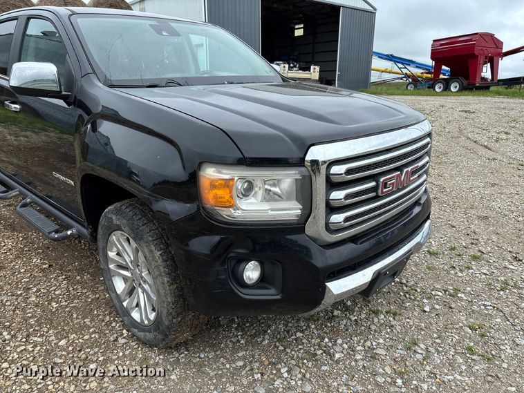 image for item FC5779 2018 GMC Canyon Crew Cab pickup truck