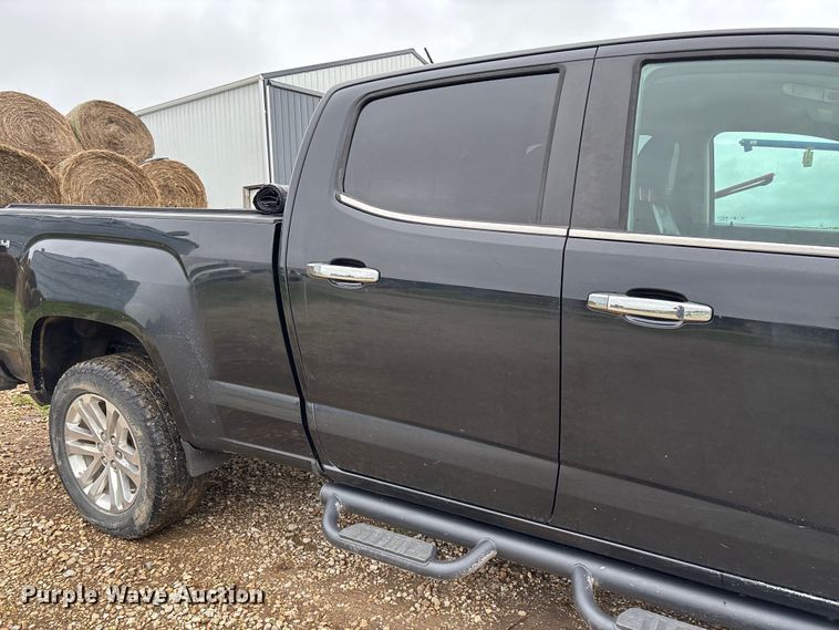 image for item FC5779 2018 GMC Canyon Crew Cab pickup truck