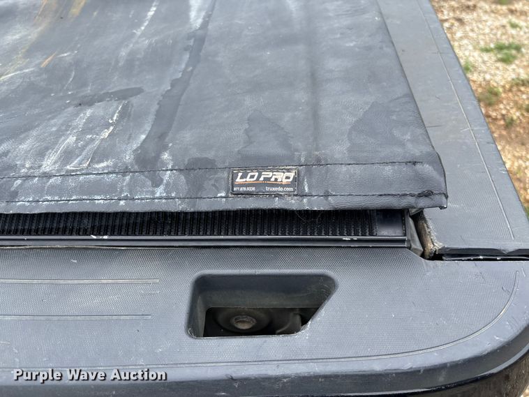 image for item FC5779 2018 GMC Canyon Crew Cab pickup truck