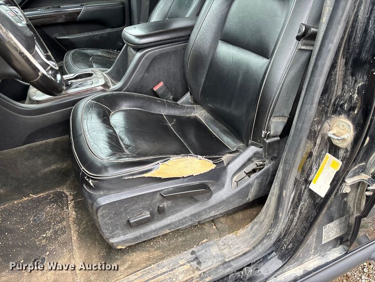 image for item FC5779 2018 GMC Canyon Crew Cab pickup truck
