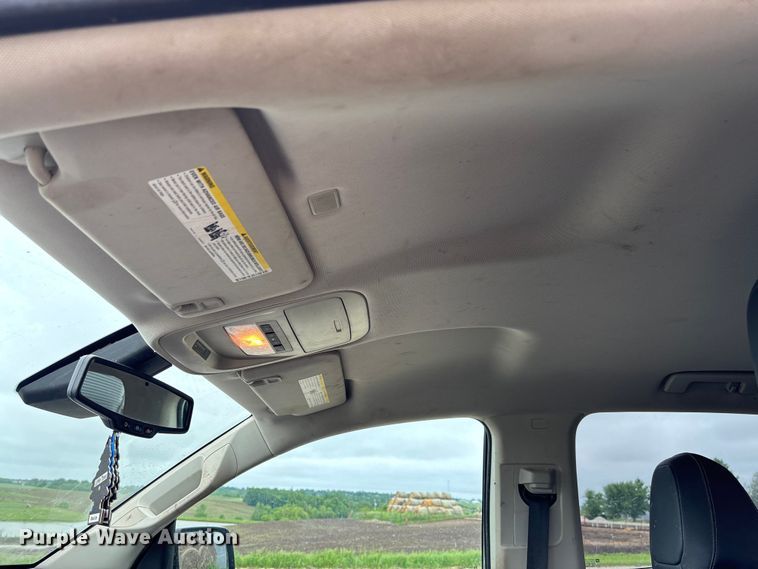image for item FC5779 2018 GMC Canyon Crew Cab pickup truck