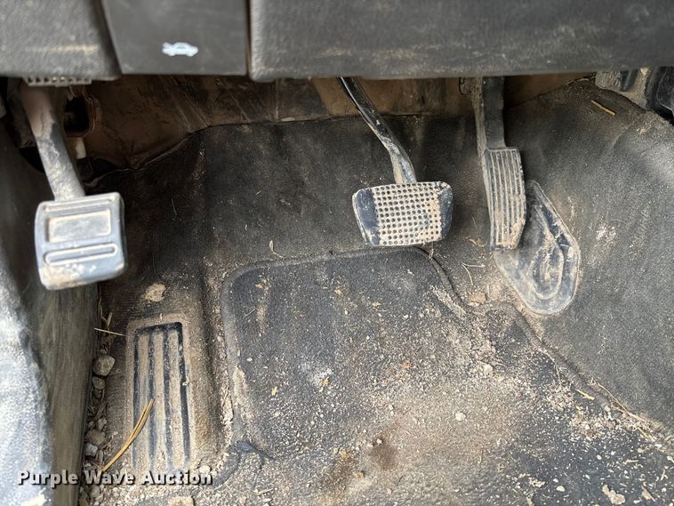 image for item FC5779 2018 GMC Canyon Crew Cab pickup truck