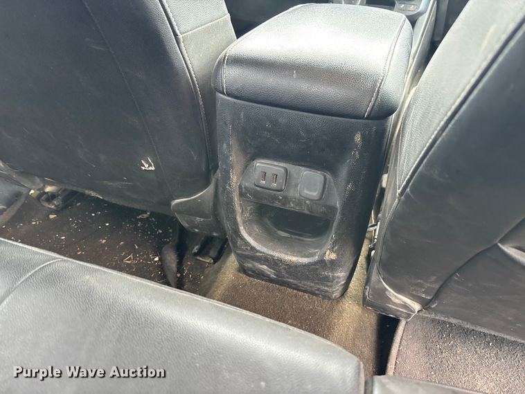 image for item FC5779 2018 GMC Canyon Crew Cab pickup truck