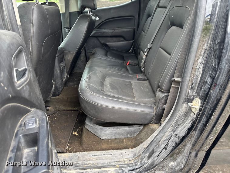 image for item FC5779 2018 GMC Canyon Crew Cab pickup truck