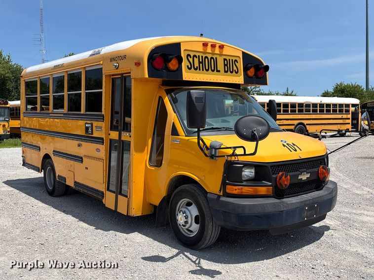 image for item FC5878 2015 Thomas Built Express G4500 school bus