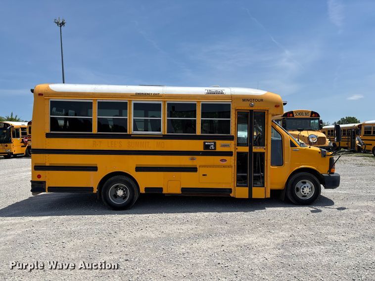 image for item FC5878 2015 Thomas Built Express G4500 school bus