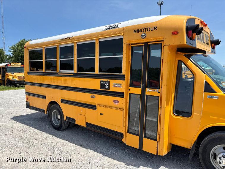 image for item FC5878 2015 Thomas Built Express G4500 school bus