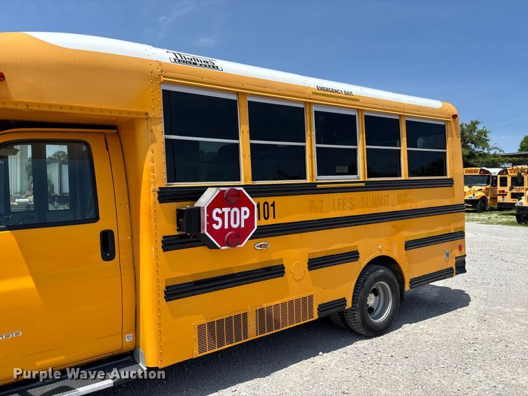 image for item FC5878 2015 Thomas Built Express G4500 school bus