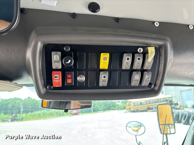 image for item FC5878 2015 Thomas Built Express G4500 school bus