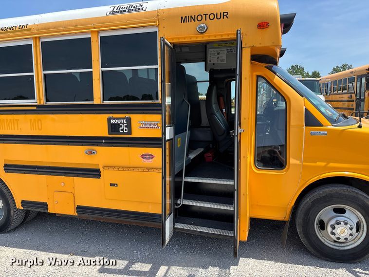 image for item FC5878 2015 Thomas Built Express G4500 school bus