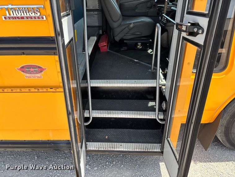 image for item FC5878 2015 Thomas Built Express G4500 school bus