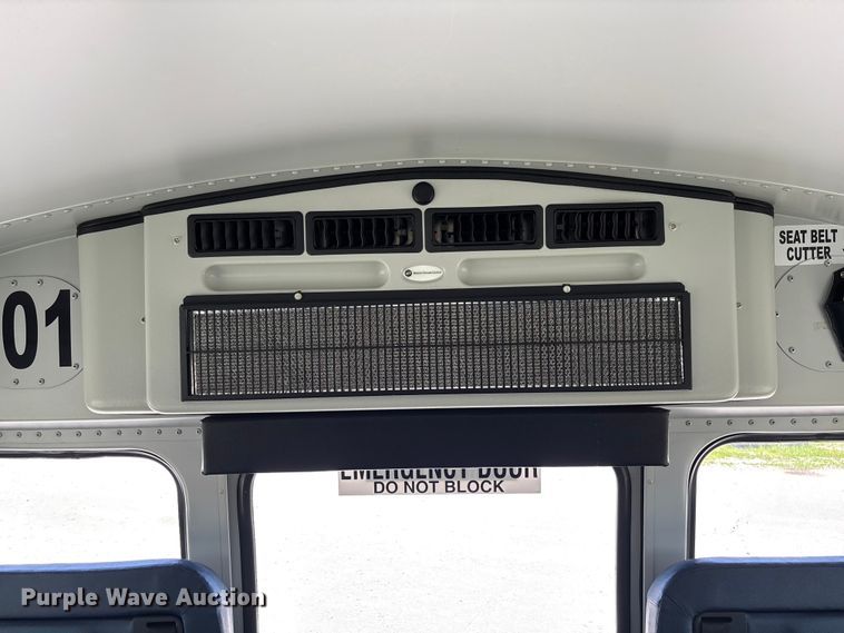 image for item FC5878 2015 Thomas Built Express G4500 school bus