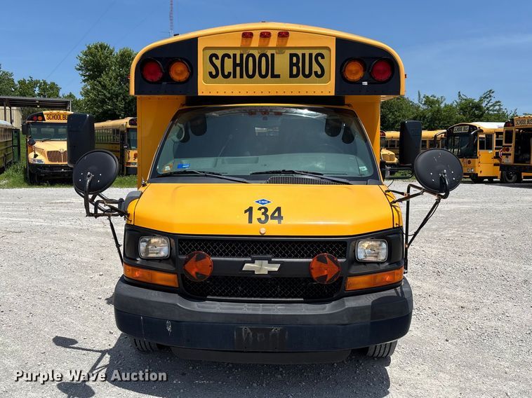 image for item FC5879 2015 Thomas Built Express G4500 school bus