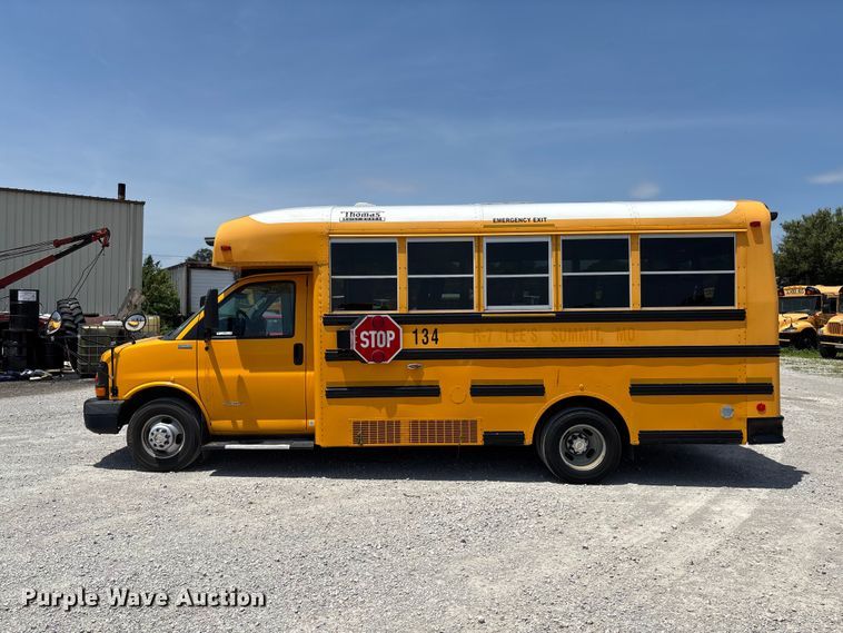 image for item FC5879 2015 Thomas Built Express G4500 school bus