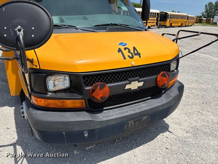 image for item FC5879 2015 Thomas Built Express G4500 school bus