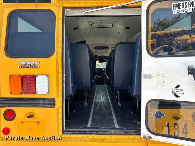 image for item FC5879 2015 Thomas Built Express G4500 school bus