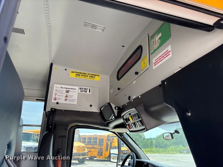 image for item FC5879 2015 Thomas Built Express G4500 school bus
