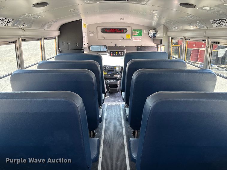 image for item FC5879 2015 Thomas Built Express G4500 school bus