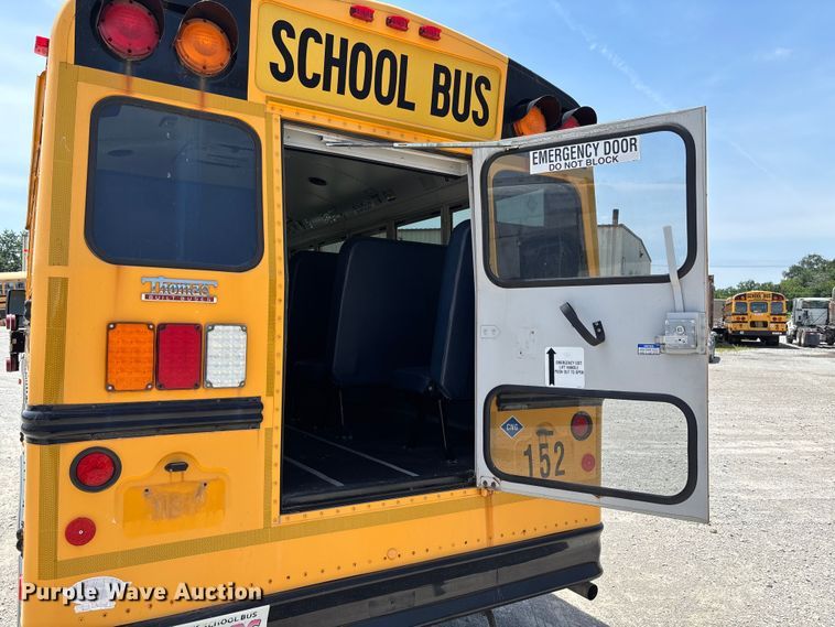 image for item FC5880 2015 Chevrolet Express G4500 school bus