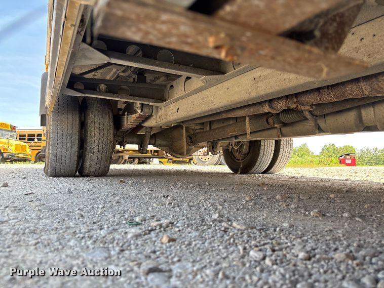 image for item FC5883 2010 Chevrolet Express 3500 school bus
