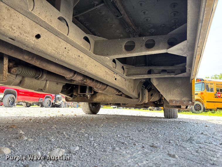 image for item FC5883 2010 Chevrolet Express 3500 school bus
