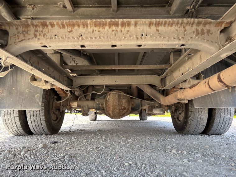 image for item FC5883 2010 Chevrolet Express 3500 school bus