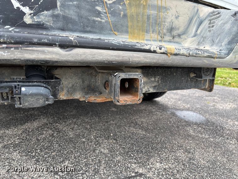 image for item FC5923 2017 Chevrolet Express LT3500 van