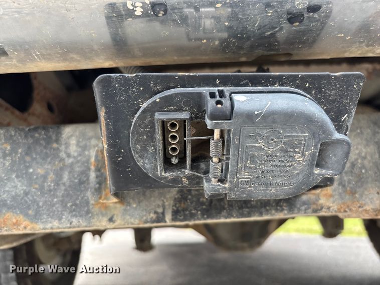 image for item FC5923 2017 Chevrolet Express LT3500 van