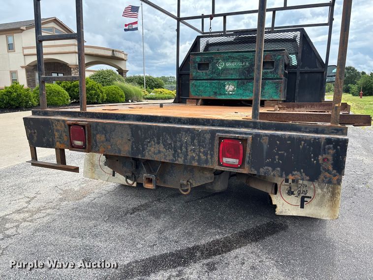 image for item FC5924 2017 Ford F350 Super Duty XL Ext. Cab flatbed pickup truck