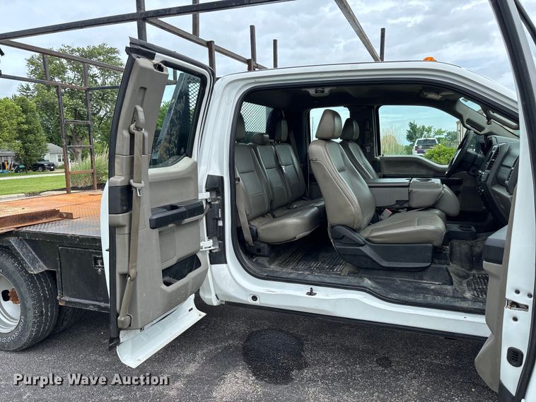 image for item FC5924 2017 Ford F350 Super Duty XL Ext. Cab flatbed pickup truck