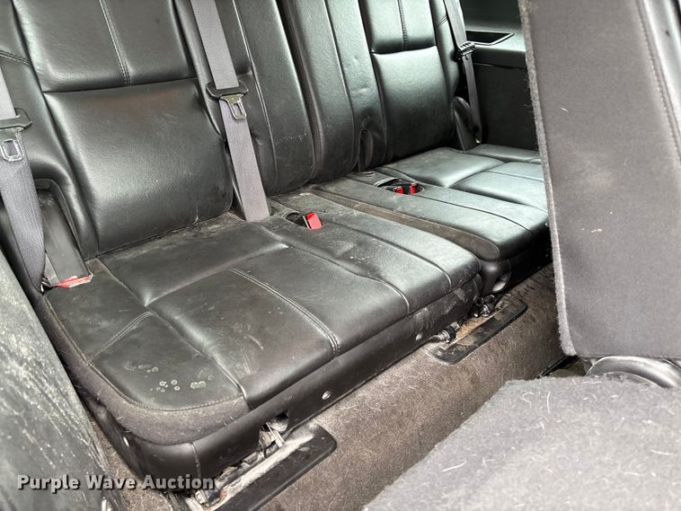 image for item FC5925 2009 Chevrolet Suburban SUV