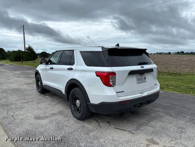 image for item FC5926 2020 Ford Explorer Police SUV