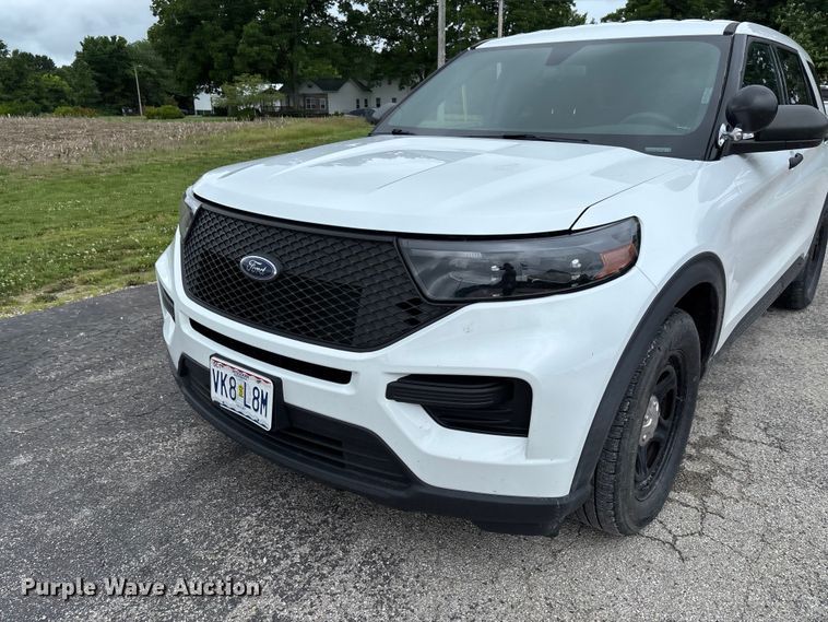 image for item FC5926 2020 Ford Explorer Police SUV