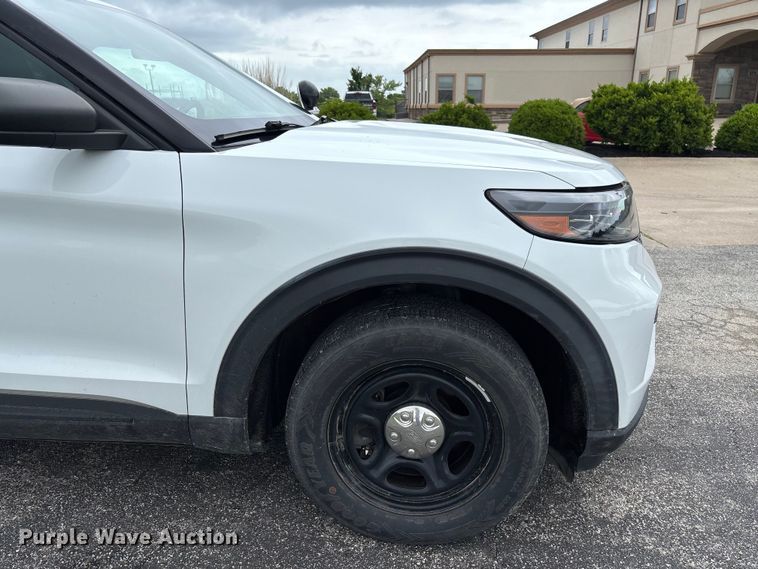image for item FC5926 2020 Ford Explorer Police SUV