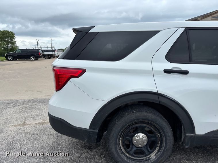 image for item FC5926 2020 Ford Explorer Police SUV