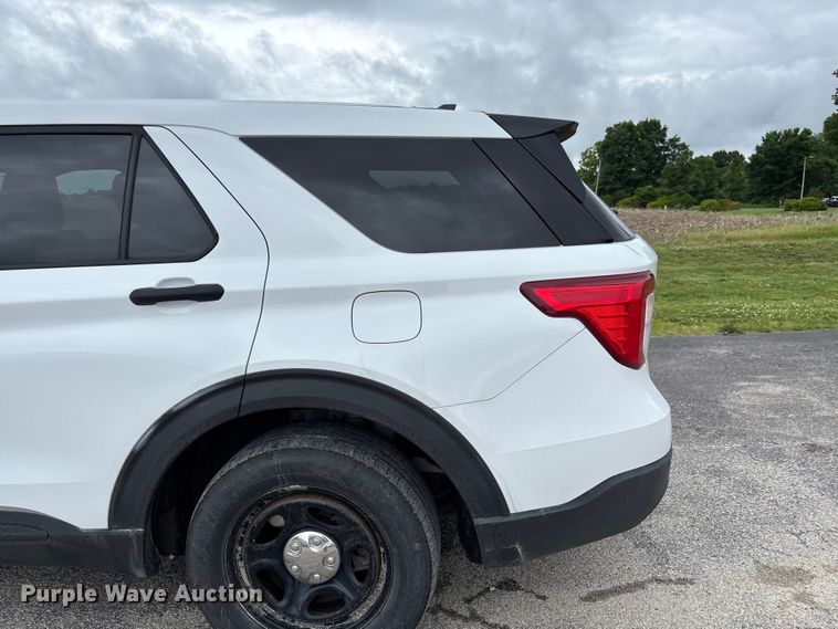 image for item FC5926 2020 Ford Explorer Police SUV