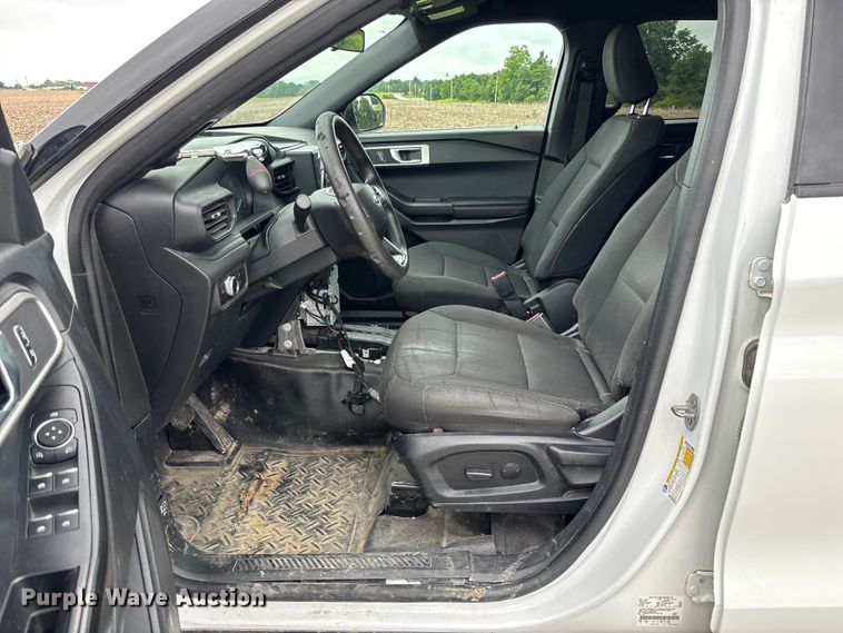 image for item FC5926 2020 Ford Explorer Police SUV